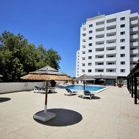 Sea View - 3 Swimming Pool & Fitness Apartment Albufeira